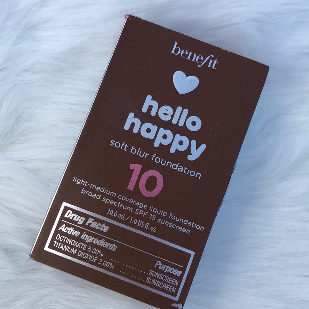 Benefit Cosmetics Hello Happy Foundation Shade 10